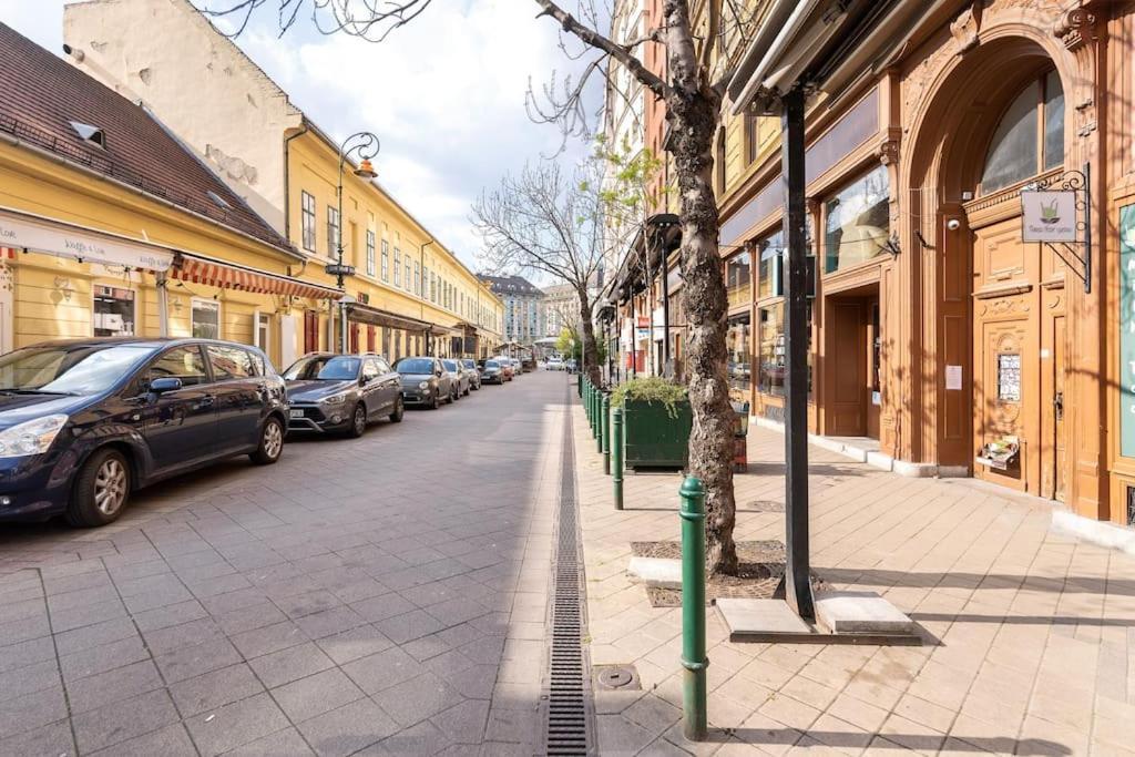 Swarz'S Downtown Apartment Budapest Exterior foto